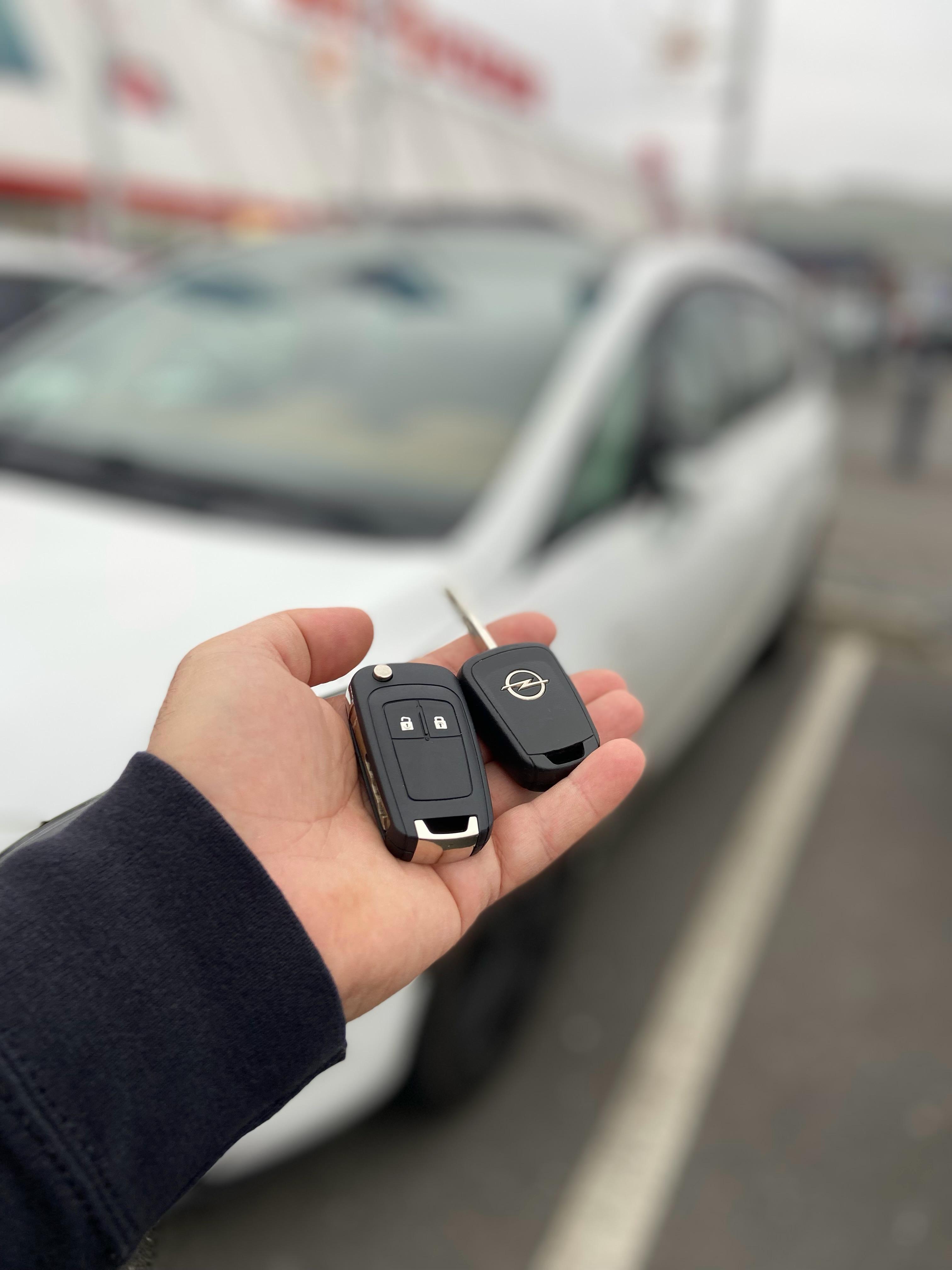 Opel Autoschlüssel – angefertigt von KEYSA